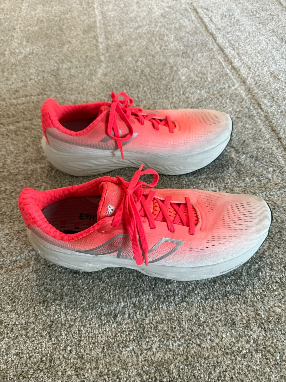 New Balance Fresh Foam 1080v14 Size 10.5B women’s running shoes